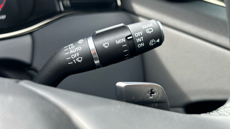 Land Rover Range Rover Evoque 2.0 D200 Dynamic SE 5dr Auto Diesel Hatchback